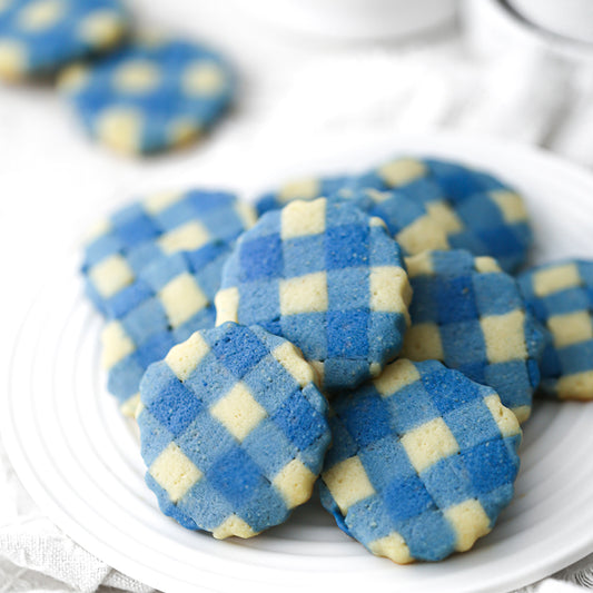 Suncore Foods Aqua Blue Spirulina & Blue Butterfly Pea Checker Almond Cookies