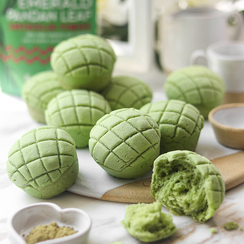 Emerald Pandan Matcha Melon Pan