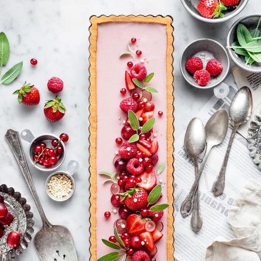 Suncore Foods Pink Pitaya Strawberry Yogurt Tart