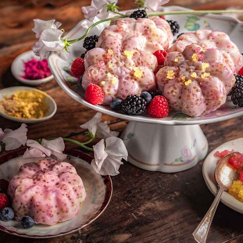 Kue Jentik Manis (Mung Bean Flour Cake with Tapioca Pearls)