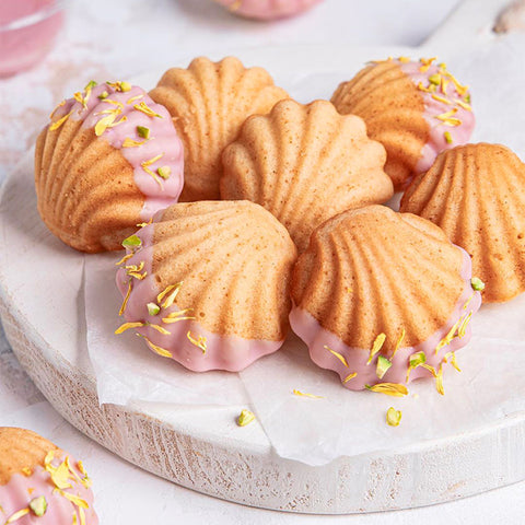 Chrysanthemum Blossoms Lemon Madeleine