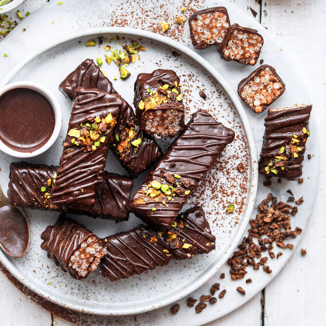 Suncore Foods Cacao Nibs Chocolate Crunch Bars